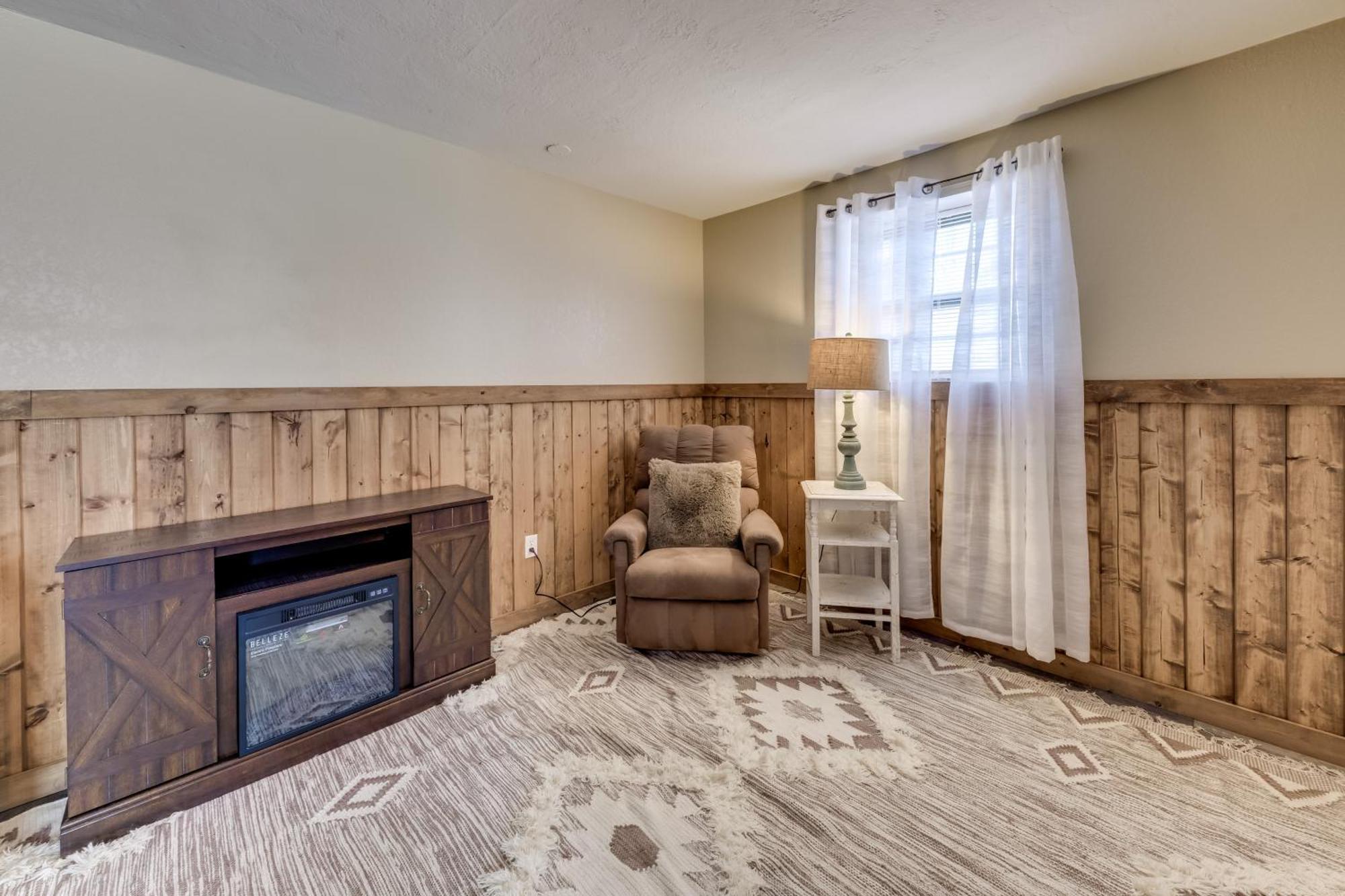 Ruidoso Home With Patio, Walk To Restaurants! Exterior photo