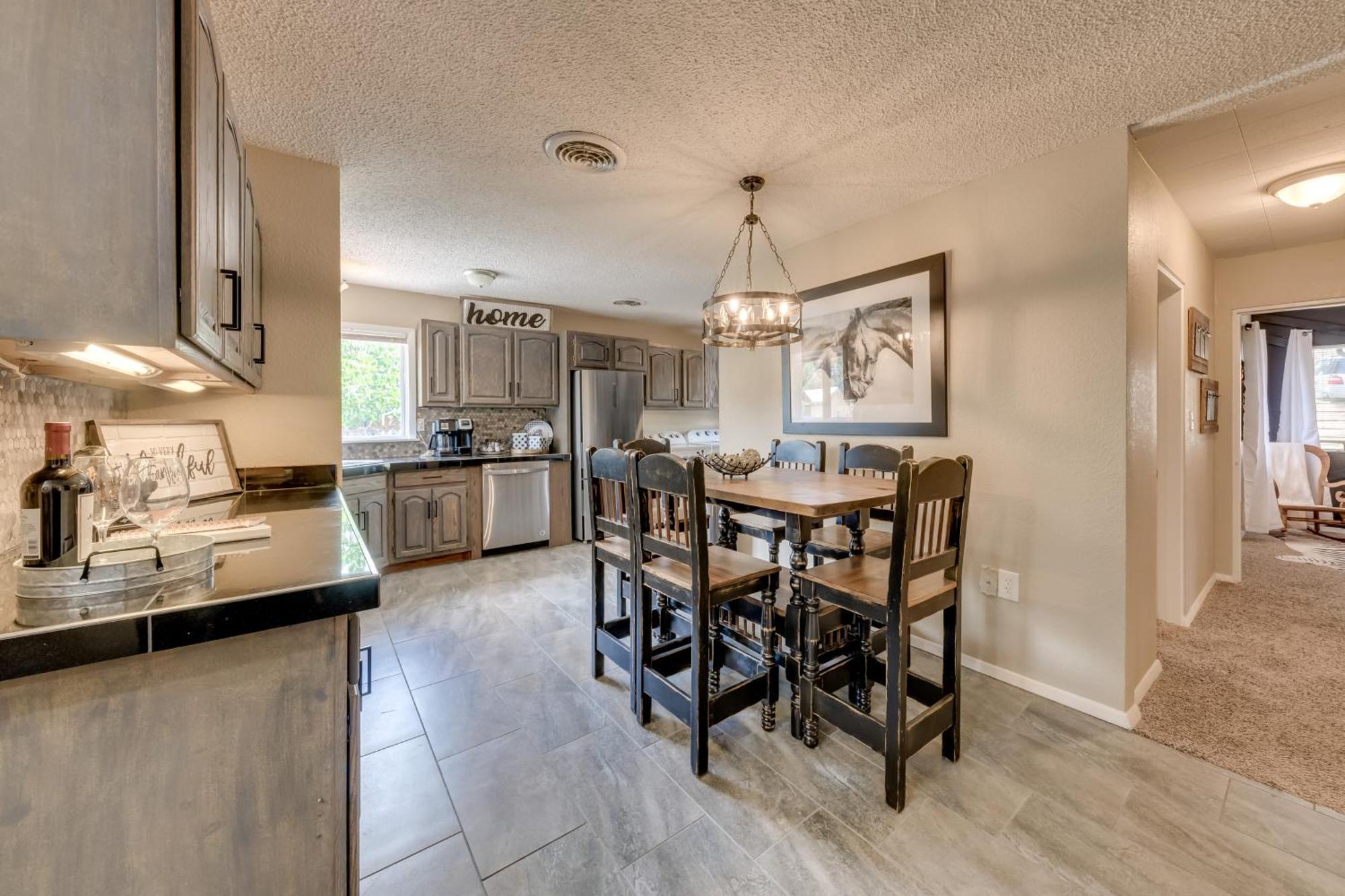 Ruidoso Home With Patio, Walk To Restaurants! Exterior photo